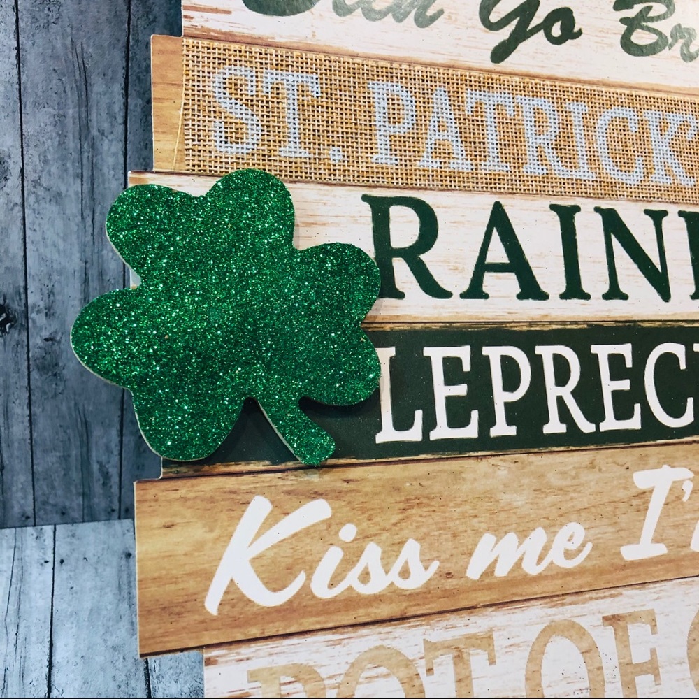 St. Patrick’s Day Sentiment Wall Decor - Picture 2 of 3
